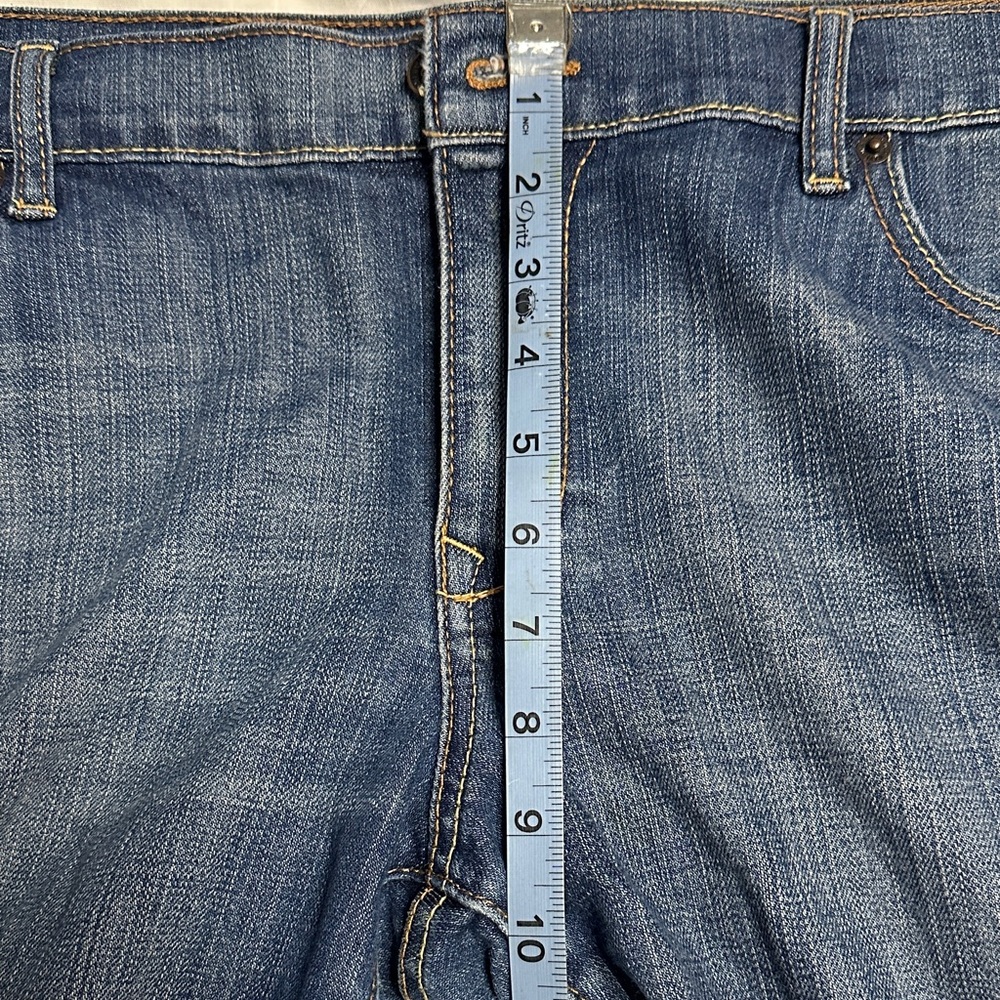 Old Navy Women's Relaxed Blue Jeans